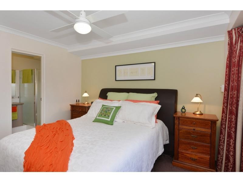 16 Hacienda Drive, Clarkson WA 6030