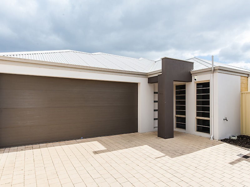 66B Amherst Road, Canning Vale WA 6155