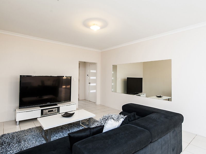 66B Amherst Road, Canning Vale WA 6155