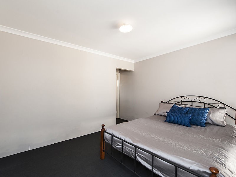 66B Amherst Road, Canning Vale WA 6155