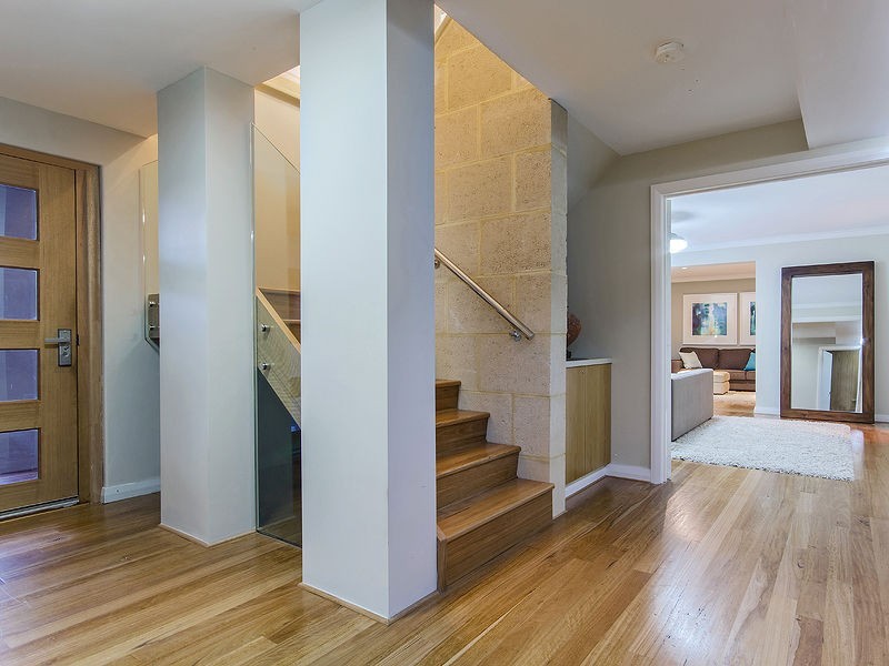 1 Harrison Street, Rockingham WA 6168