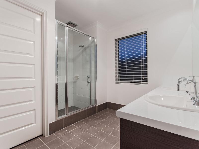 5 Dennis Retreat, Baldivis WA 6171