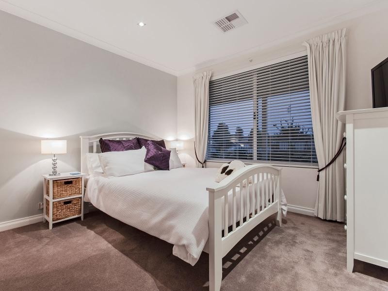 5 Dennis Retreat, Baldivis WA 6171