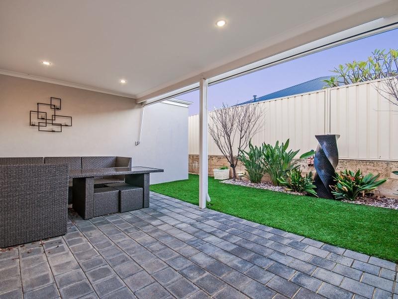 5 Dennis Retreat, Baldivis WA 6171