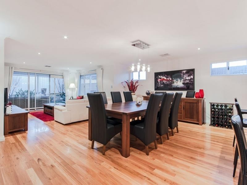 5 Dennis Retreat, Baldivis WA 6171