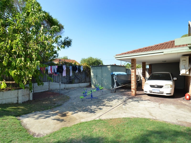 21 De Grey Court, Heathridge WA 6027