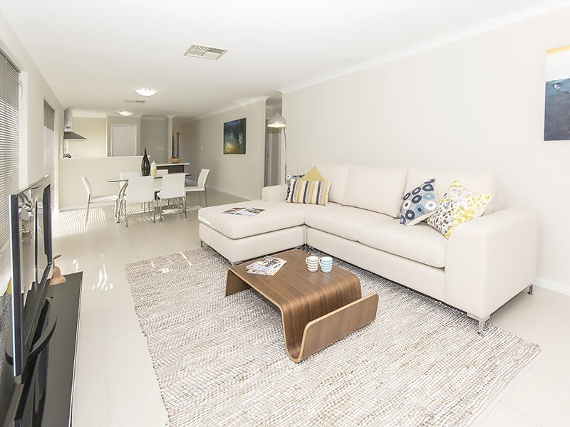 21 Frankenia Turn, Success WA 6164