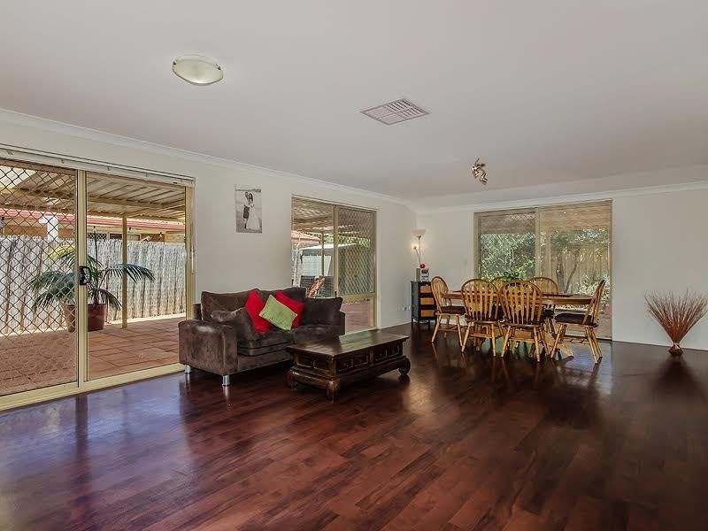 32 San Sebastian Boulevard, Port Kennedy WA 6172