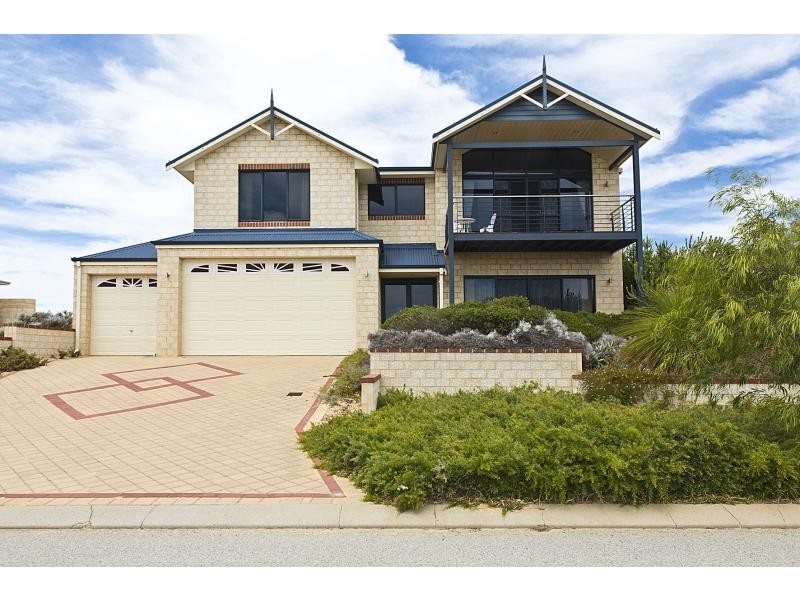 22 Endeavour Circle, Wannanup WA 6210