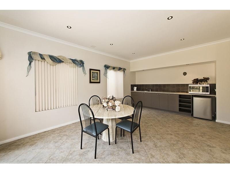 22 Endeavour Circle, Wannanup WA 6210