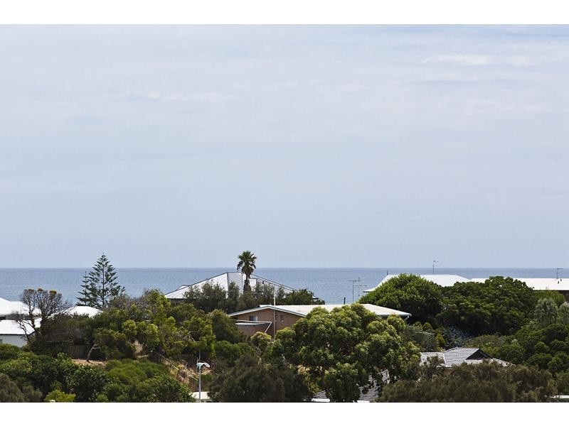 22 Endeavour Circle, Wannanup WA 6210