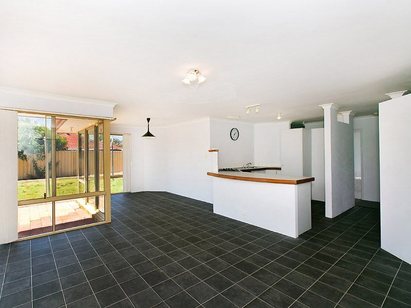 5 Greygum Rise, Kenwick WA 6107