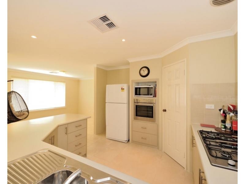 24 Tribute Vista, Baldivis WA 6171