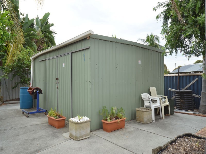 17 Tanager Trail, Ballajura WA 6066