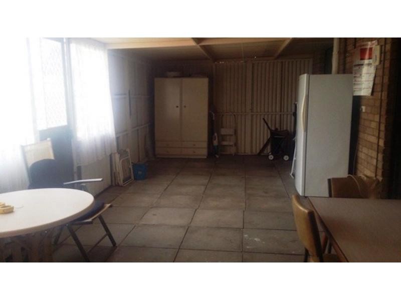 10 Coachwood Way, Maddington WA 6109