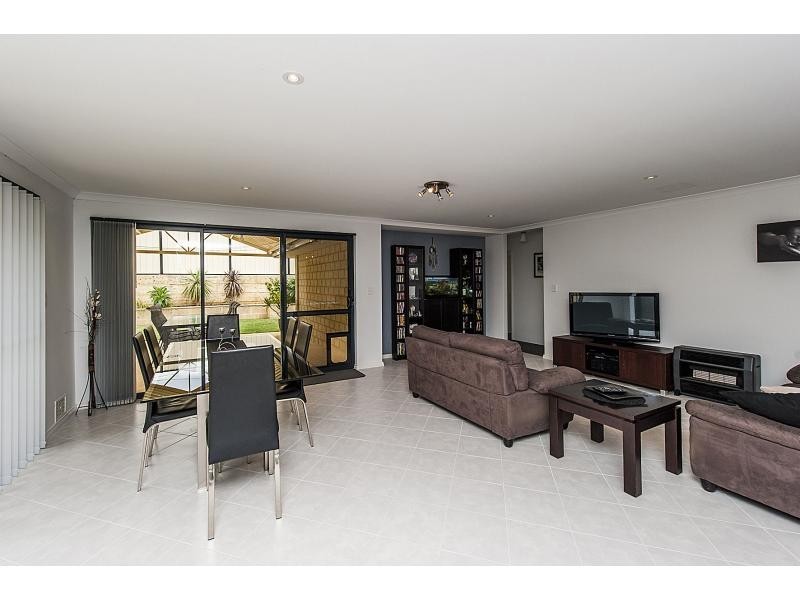 18 Chattanooga Vista, Clarkson WA 6030