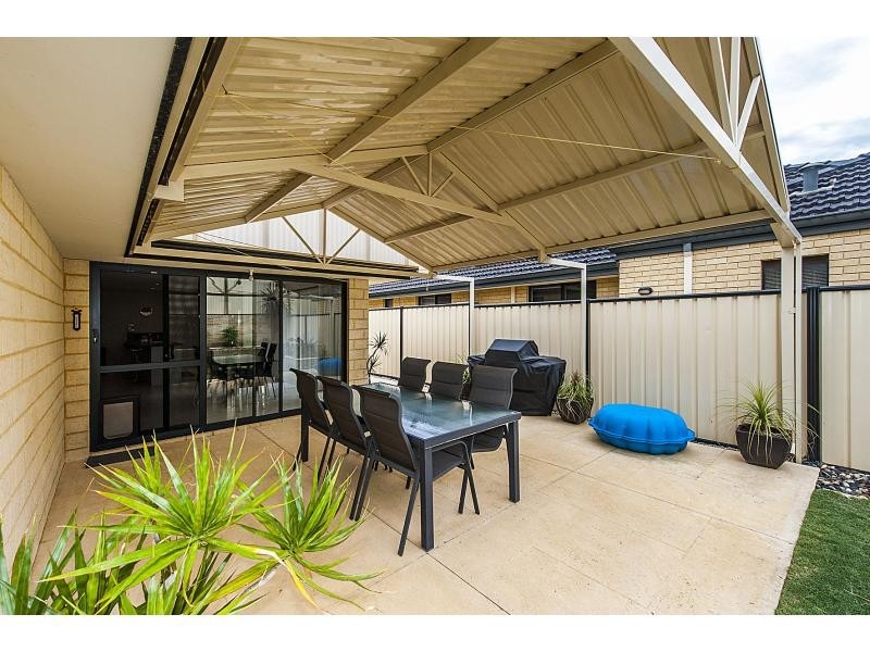 18 Chattanooga Vista, Clarkson WA 6030