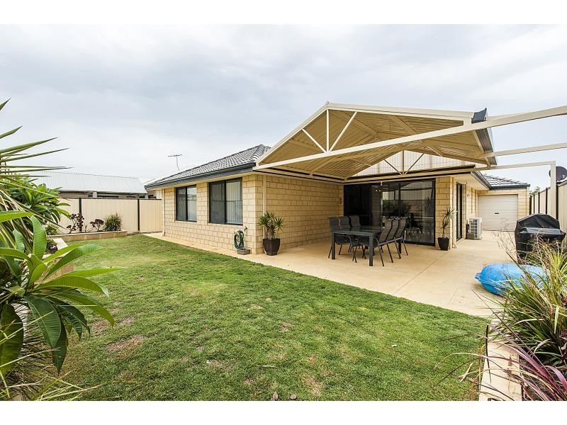 18 Chattanooga Vista, Clarkson WA 6030