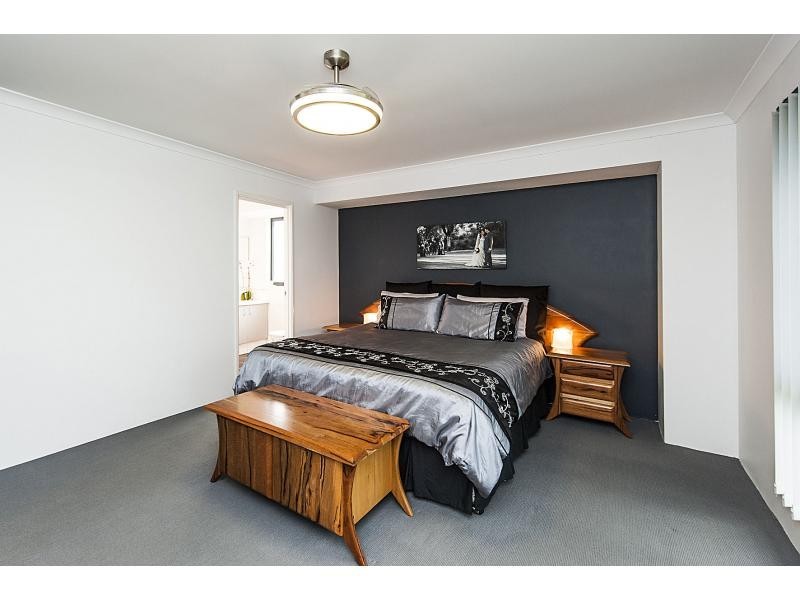 18 Chattanooga Vista, Clarkson WA 6030