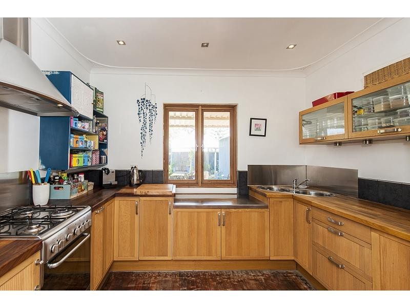 19 Ninda Road, Shoalwater WA 6169