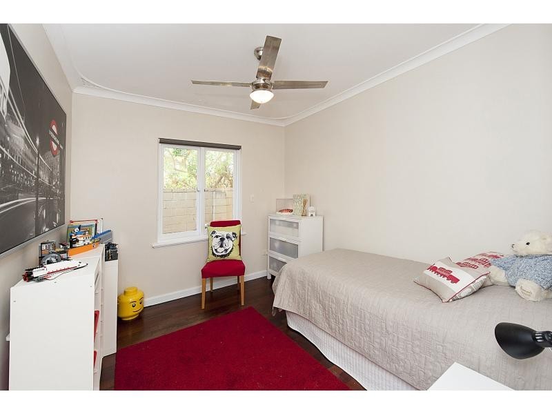 19 Ninda Road, Shoalwater WA 6169