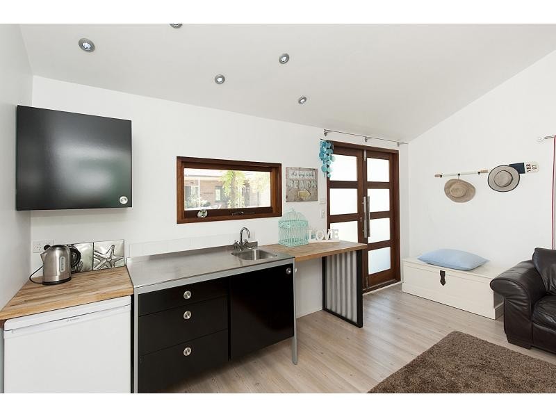 19 Ninda Road, Shoalwater WA 6169