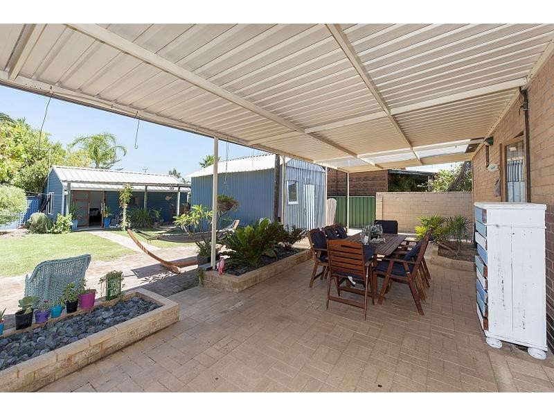 19 Ninda Road, Shoalwater WA 6169