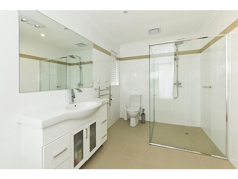 3 Thrum Close, Leeming WA 6149