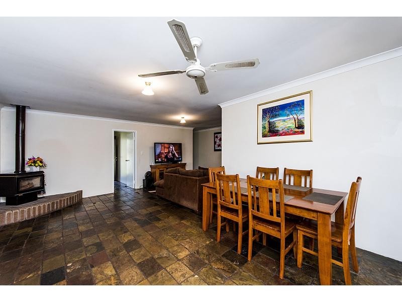 3 Roseate Court, Ballajura WA 6066