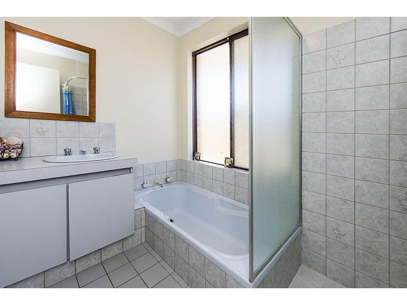 3 Roseate Court, Ballajura WA 6066