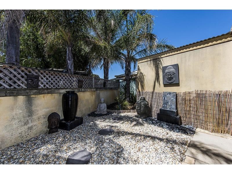 3 Roseate Court, Ballajura WA 6066