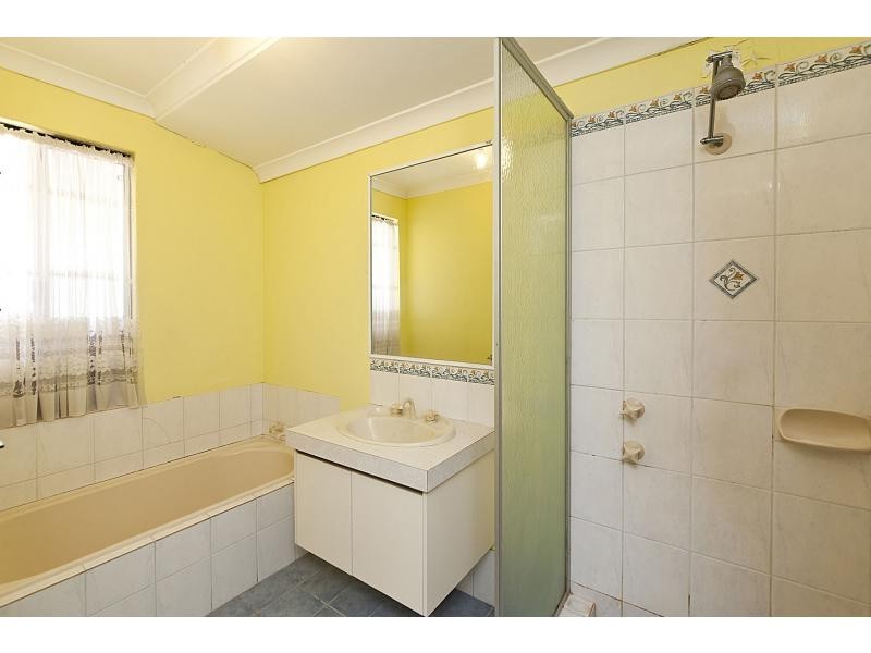 26 Lancaster Place, Maddington WA 6109