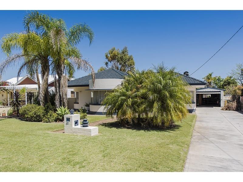 21 Waimea Road, Safety Bay WA 6169