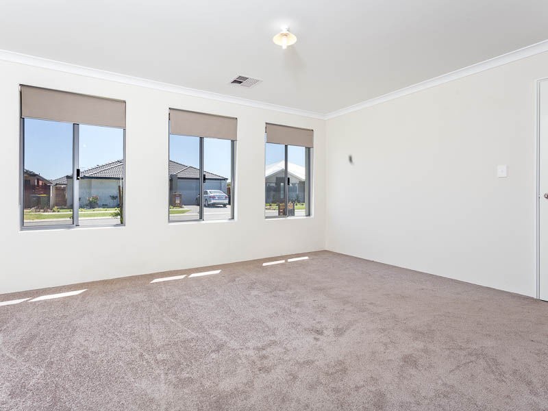 77 Dovedale Street, Harrisdale WA 6112