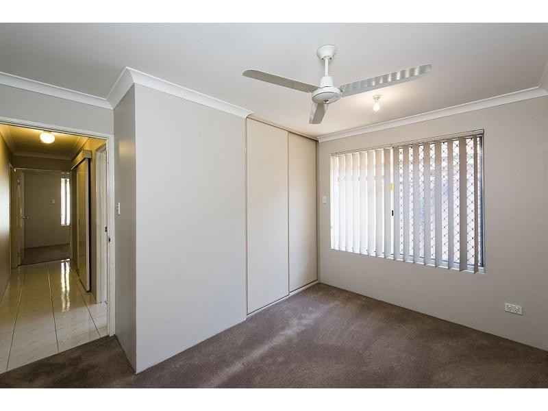 5 Carlhausen Close, Atwell WA 6164