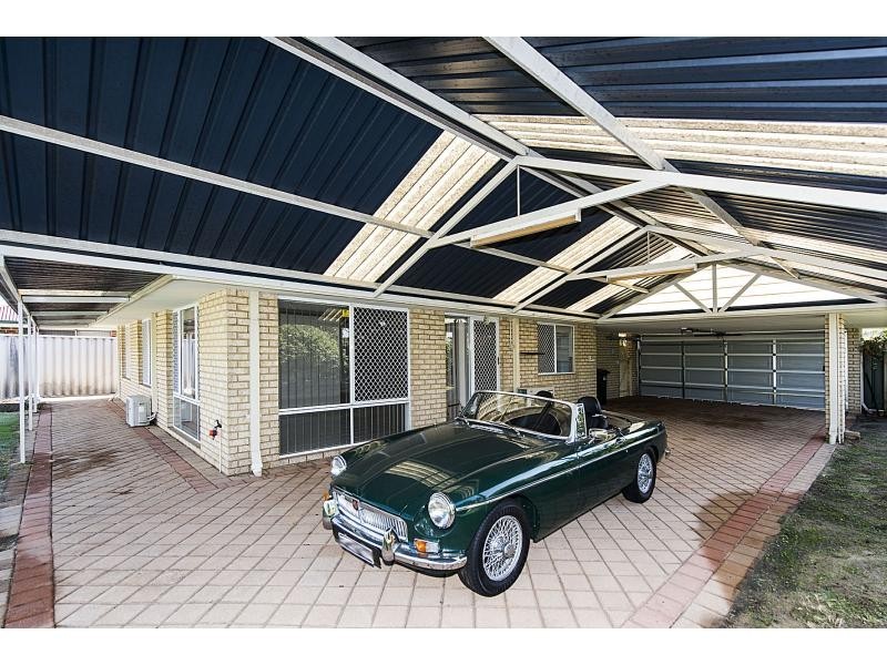 5 Carlhausen Close, Atwell WA 6164
