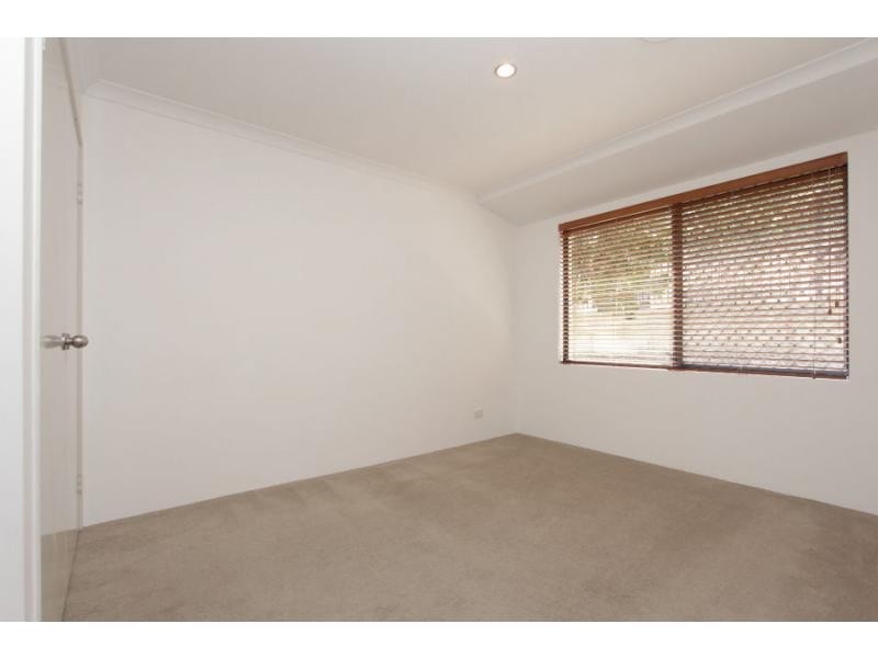 3 Cottingley Place, Swan View WA 6056