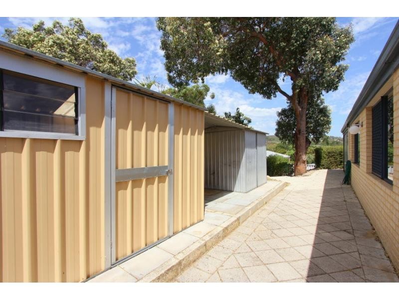 3 Cottingley Place, Swan View WA 6056