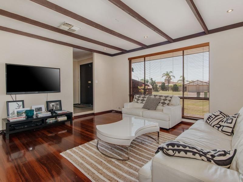 5 Atlantic Way, Waikiki WA 6169