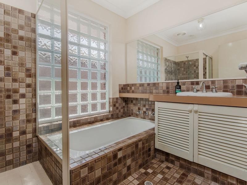 5 Atlantic Way, Waikiki WA 6169