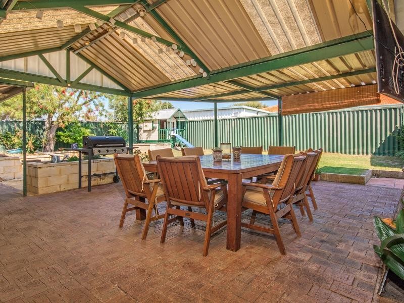 5 Atlantic Way, Waikiki WA 6169