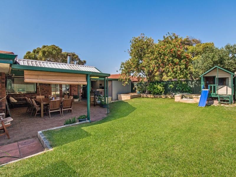 5 Atlantic Way, Waikiki WA 6169