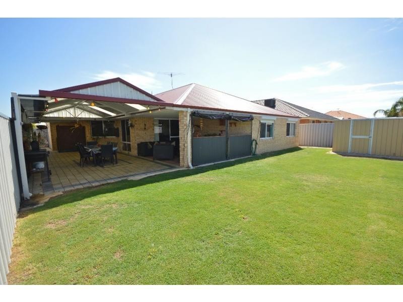 39 Pastrana Crescent, Port Kennedy WA 6172