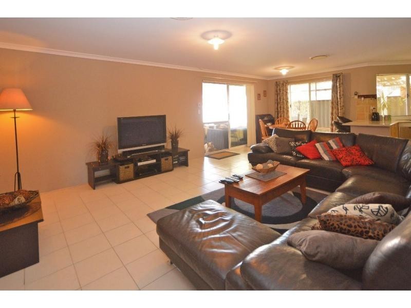 39 Pastrana Crescent, Port Kennedy WA 6172