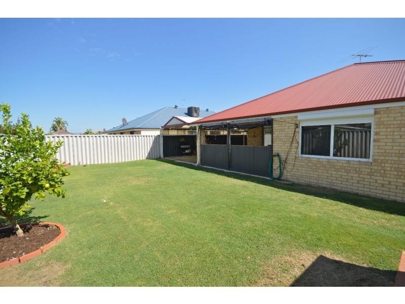 39 Pastrana Crescent, Port Kennedy WA 6172