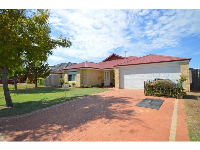 39 Pastrana Crescent, Port Kennedy WA 6172