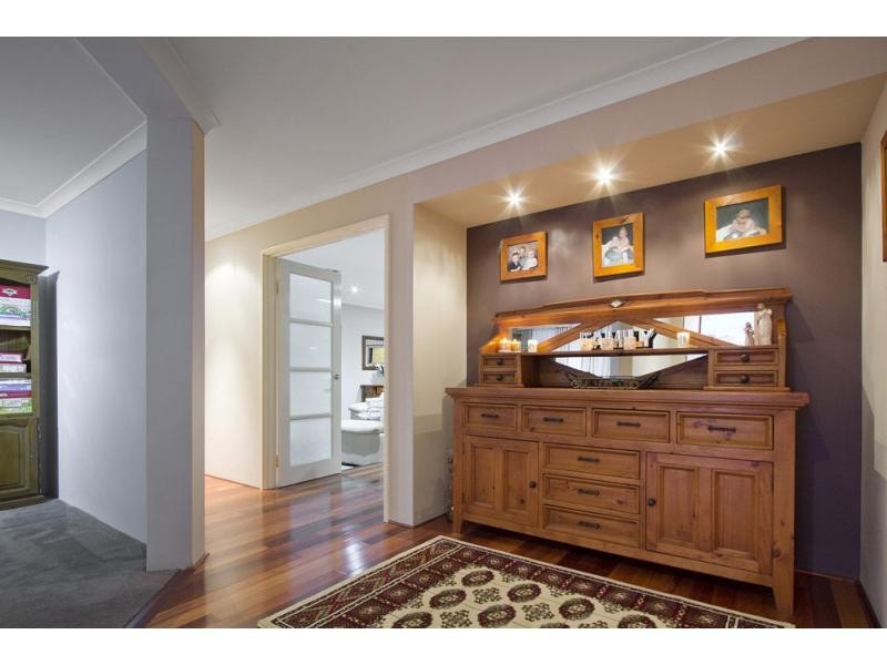 5 Hopper Turn, Madeley WA 6065