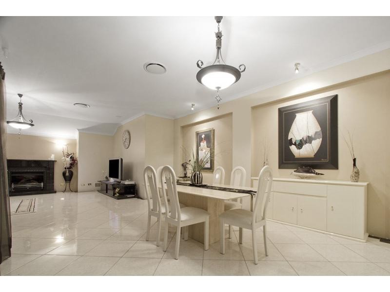 2 Jinkins Way, Madeley WA 6065