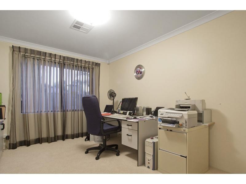 2 Jinkins Way, Madeley WA 6065