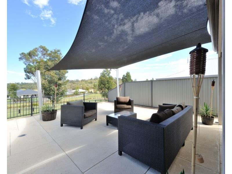 42 Kingaroy Drive, Baldivis WA 6171